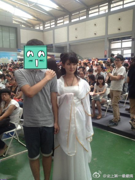 aϤ